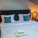 Maxim Apartment