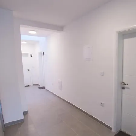 Maxim דירה מוסטר