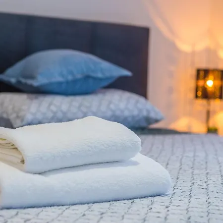 Maxim דירה מוסטר